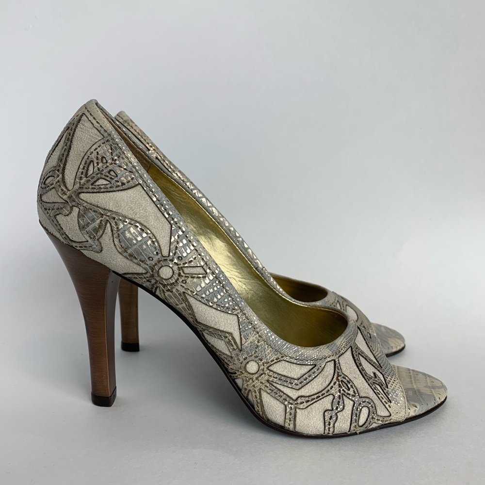 Carlos by Carlos Santana leather cutwork heels - Picture 1 of 8